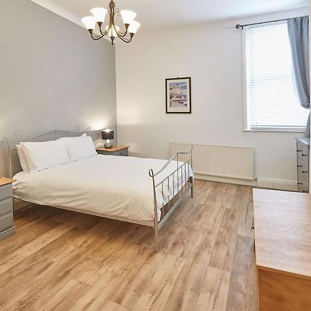 Host & Stay - Groveside Apartment Saltburn-by-the-Sea Buitenkant foto